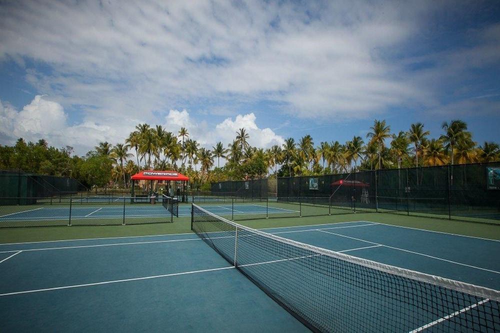 Park Royal Homestay Club Cala Puerto Rico Humacao Exterior photo
